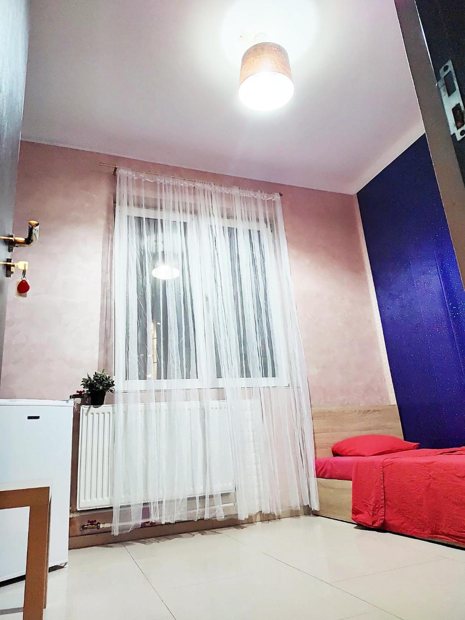 Old Town Bucharest- Shared Homestay